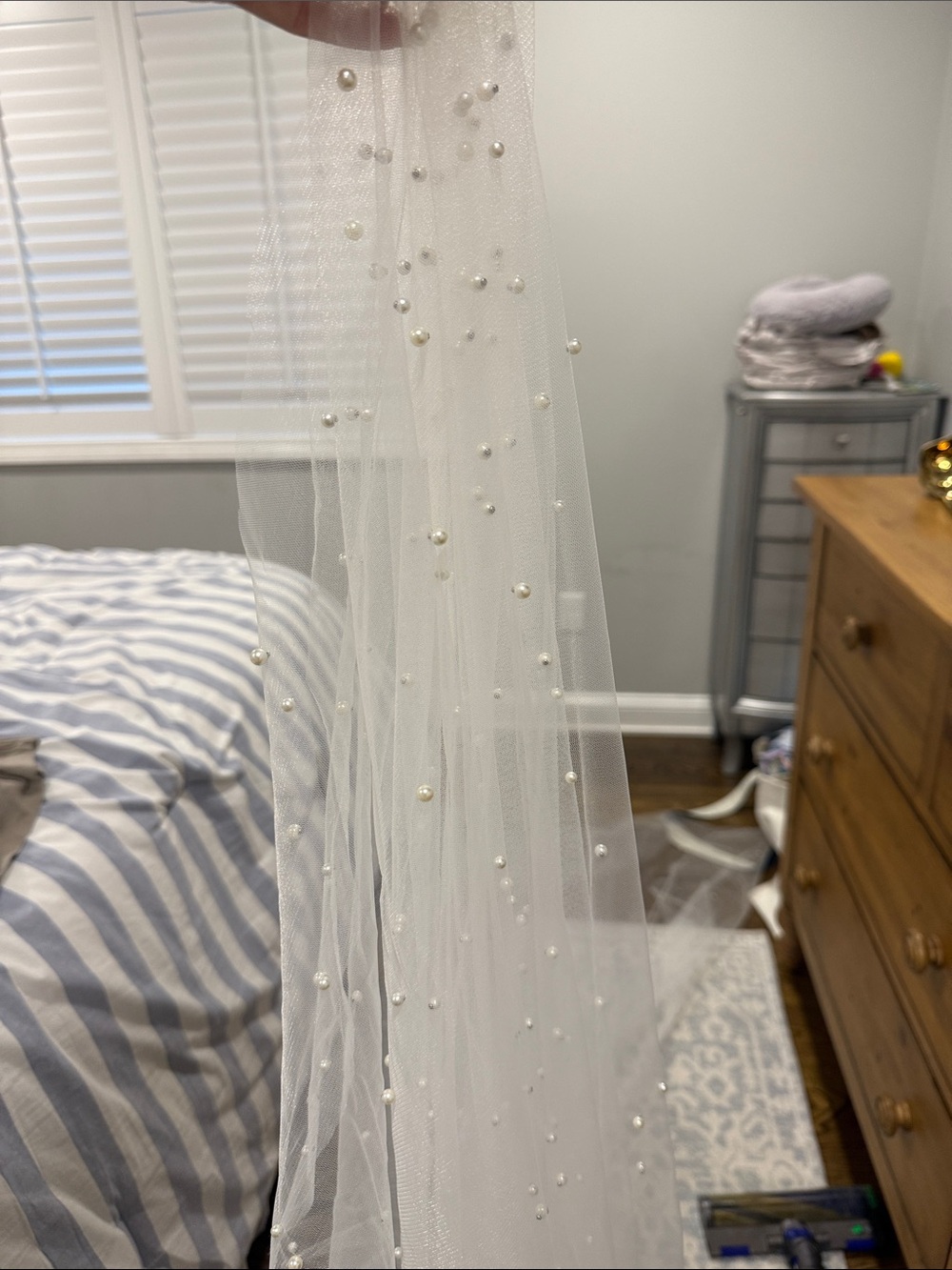 Sheer Pearl-Accent White Veil